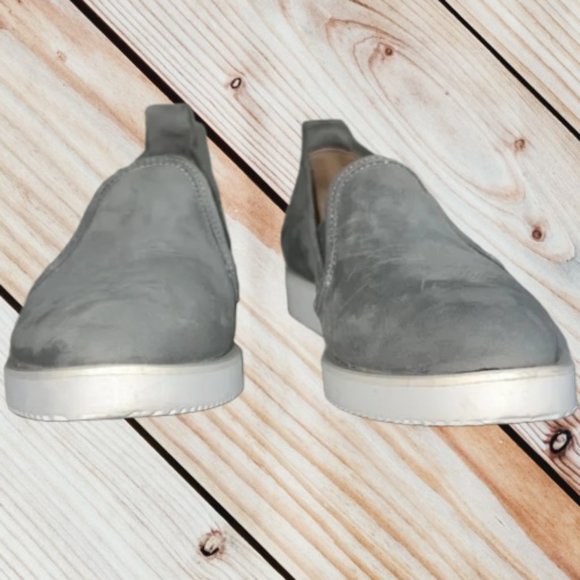 Everlane Nubuck Street Shoe - Picture 5 of 8